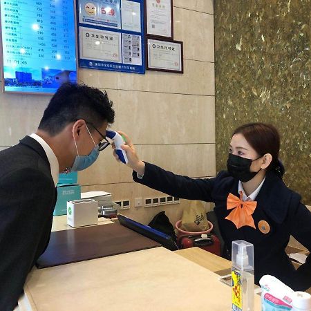 Vinenna International Hotel Shenzhen Shajing Extérieur photo
