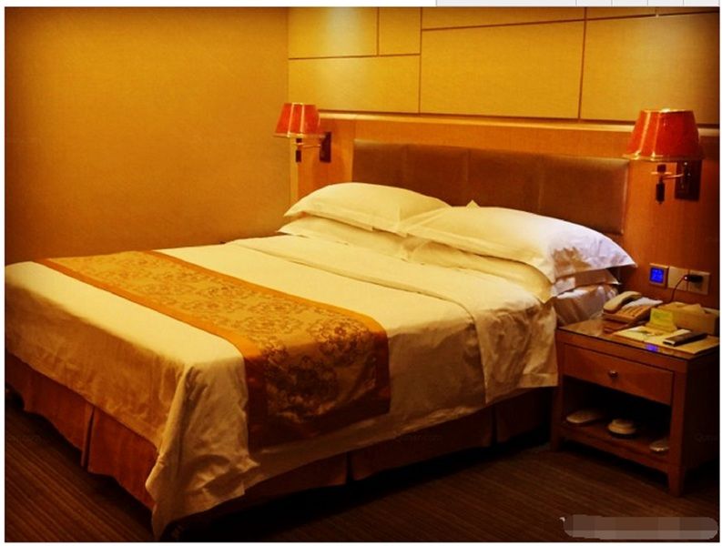 Vinenna International Hotel Shenzhen Shajing Extérieur photo