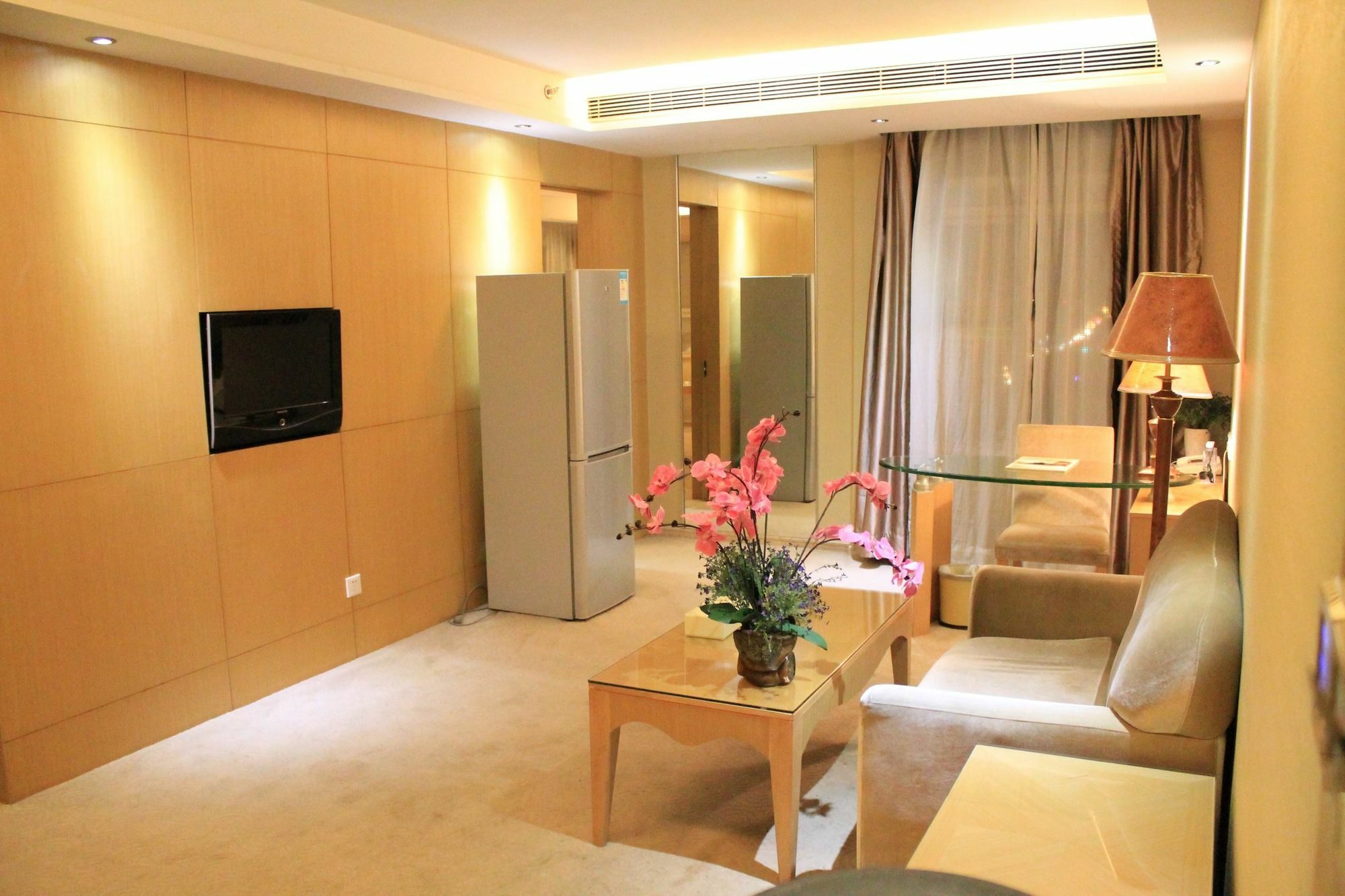 Vinenna International Hotel Shenzhen Shajing Extérieur photo